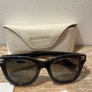 Excellent condition, like new Black Valentino Rockstar Stud Square Sunglasses
